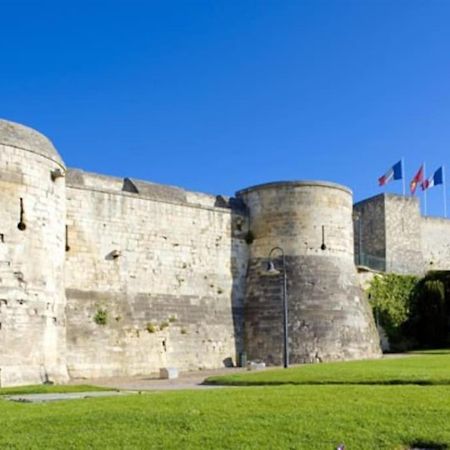 Appart 90M2 Lumineux, Centre, Vue Eglise Penchee Caen Exterior foto